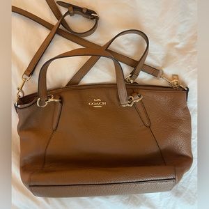 Cross body coach bag